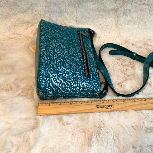 NWT Patricia Nash Aimee Teal Metallic Floret Tooled Crossbody P1085528 - Picture 6 of 14